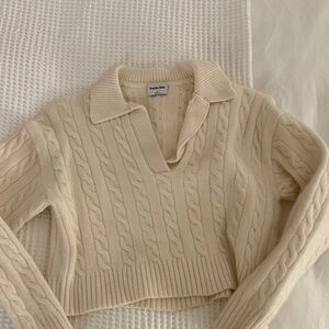 Cable knit cream sweater